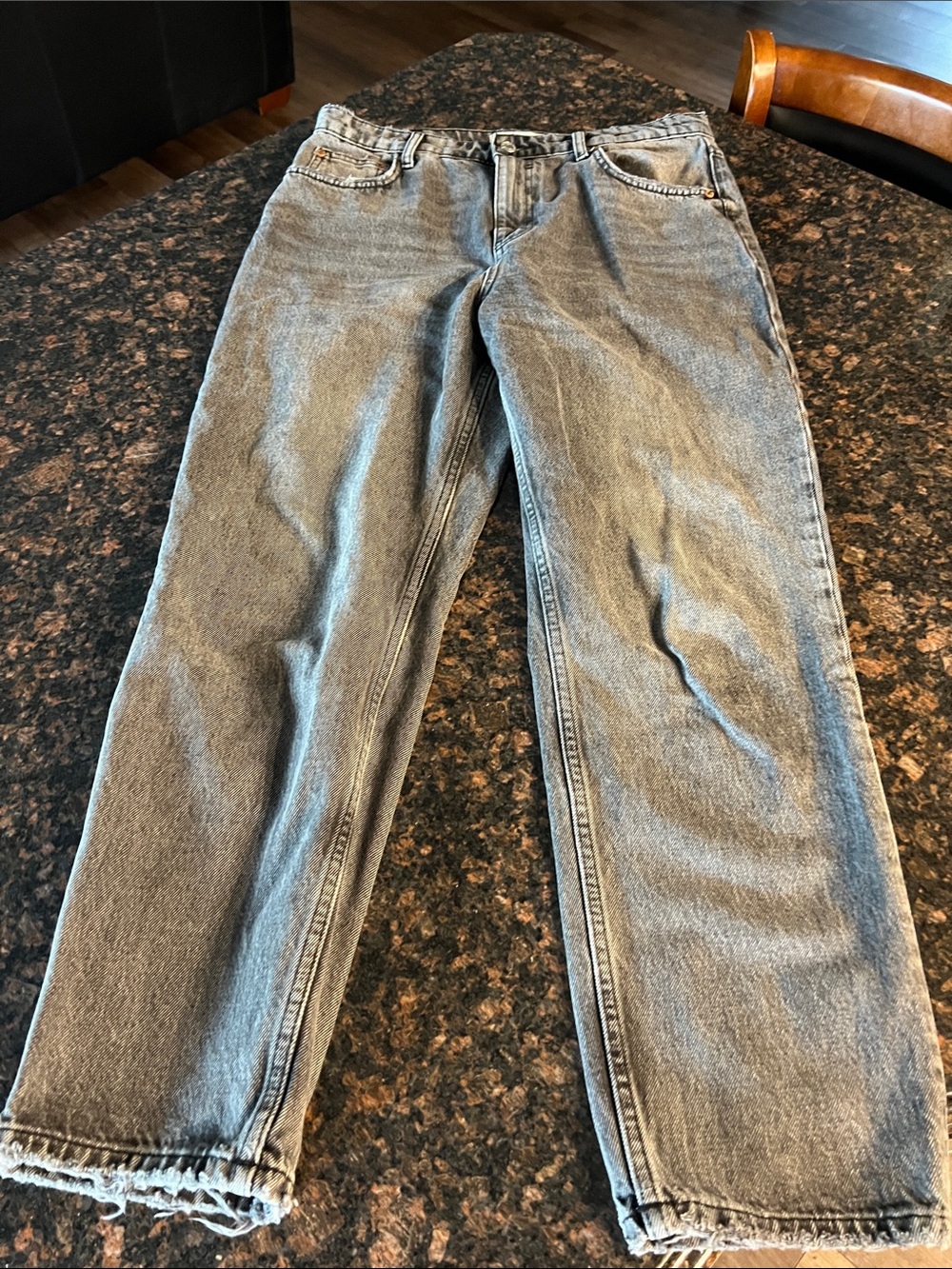 Zara Relaxed Gray Jeans the 90s Mom fit  size 10
